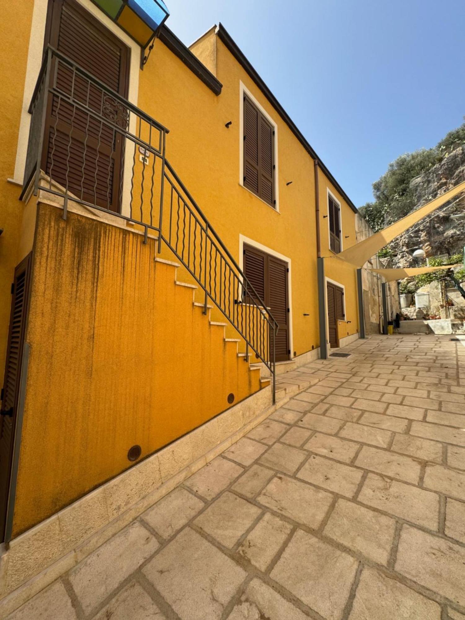 Casa Vacanze S. Marco Valderice Exterior foto